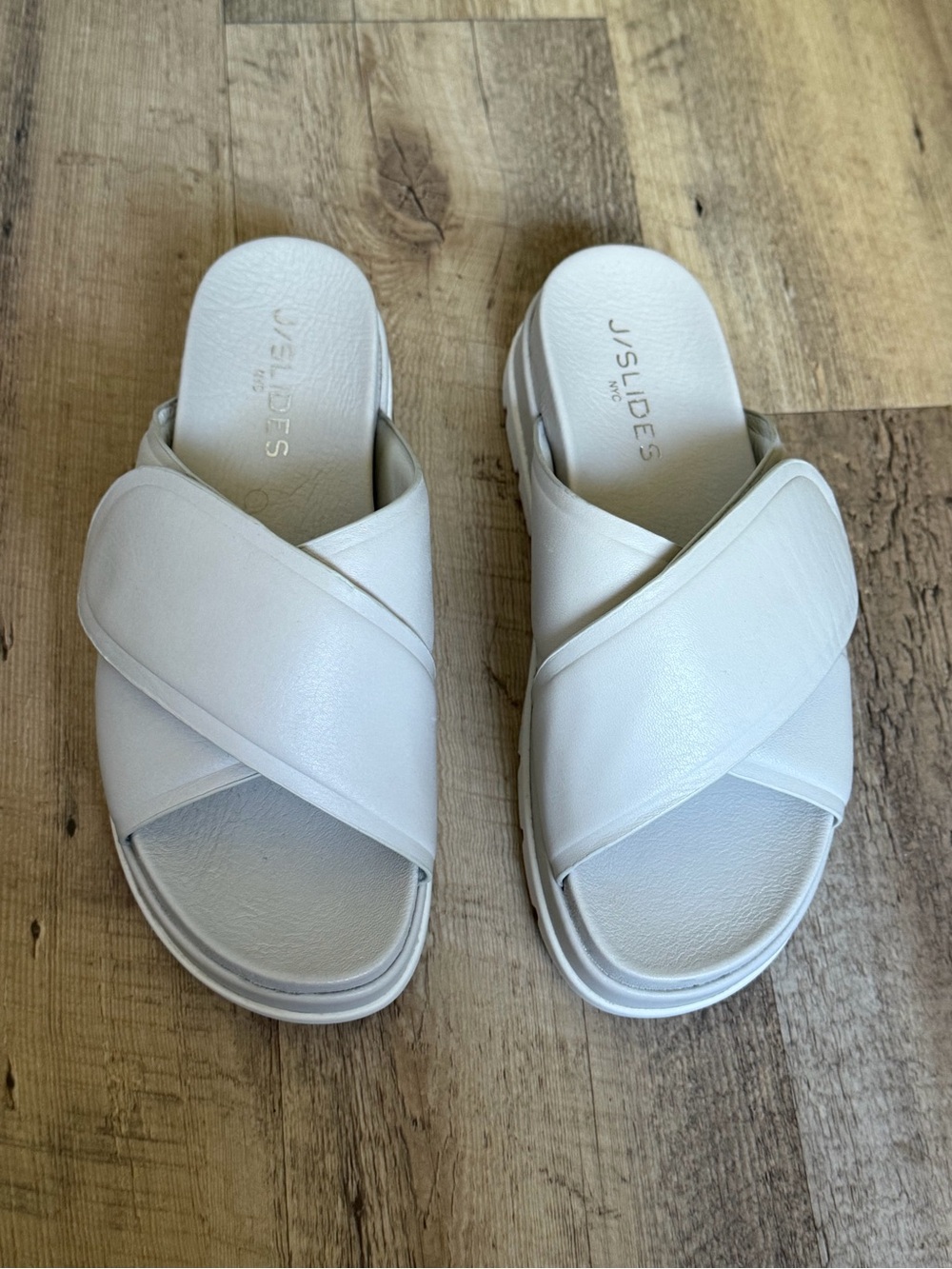 J/Slides Crisscross Slide Sandals Size 7